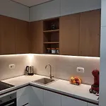 In Point Апартаменти