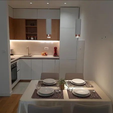 In Point Apartment *